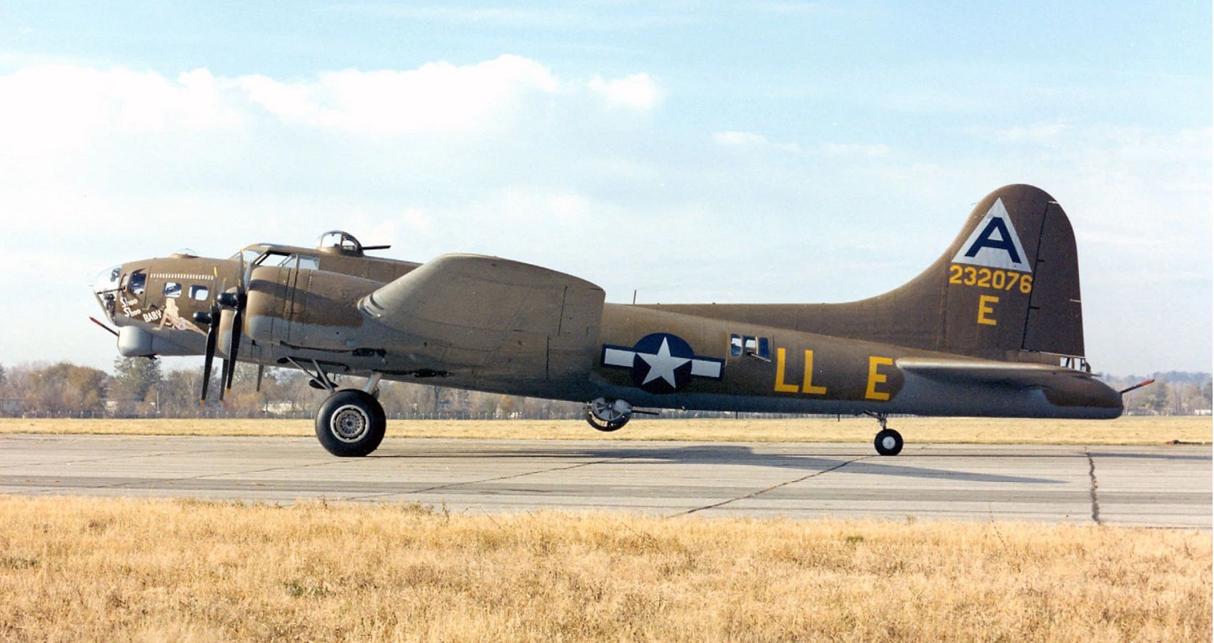 B-17G - Side View