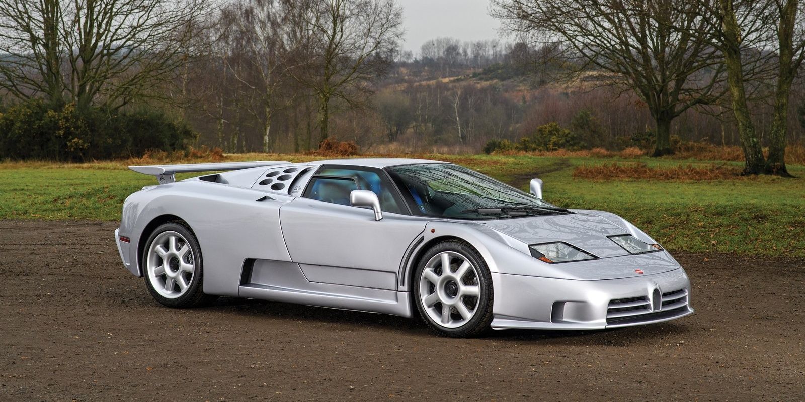 Bugatti EB110 2 Cropped