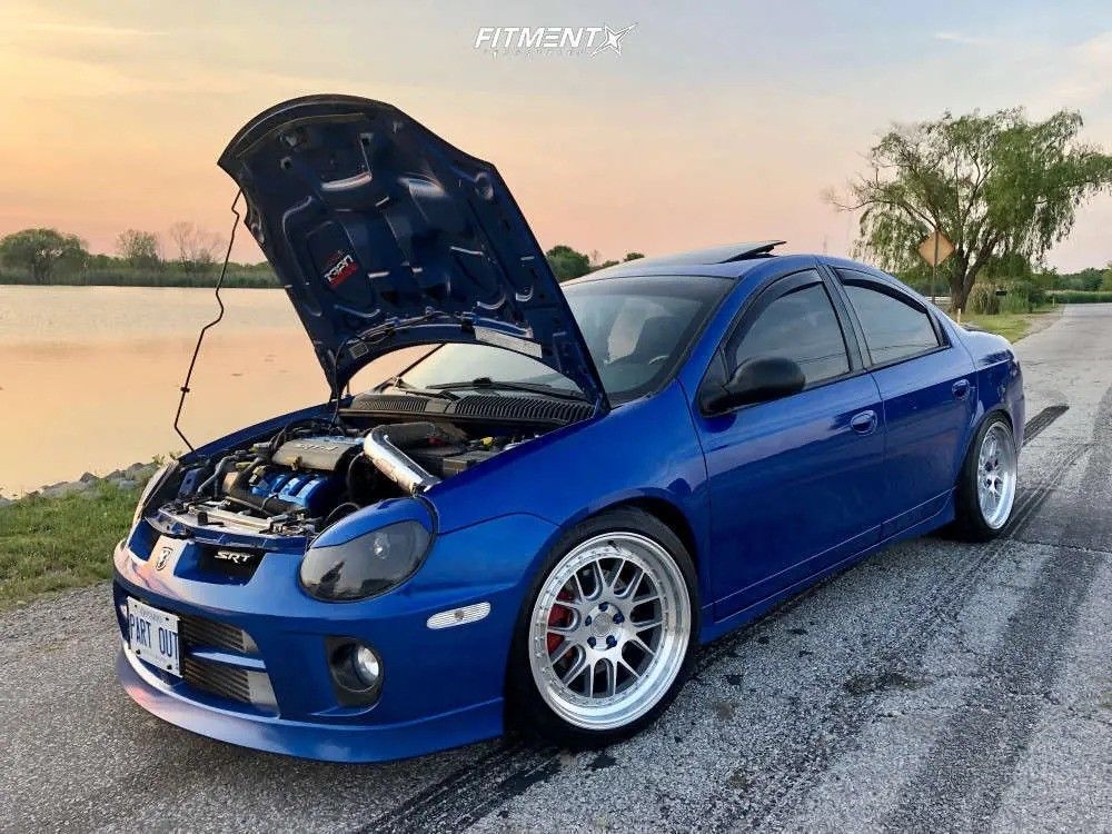 8 Things We Love About The Dodge Neon Srt 4 2 Reasons Why Wed Never