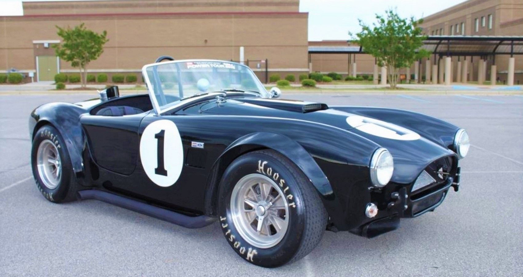 Factory Five 289 Roadster - Front
