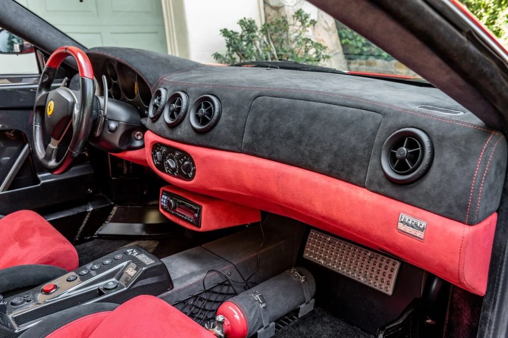 Ferrari 360 Challenge Stradale interior 