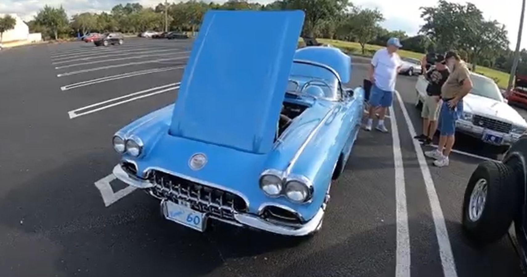 Check Out These Impeccable And Original Classic Cars At A Car Cruise In