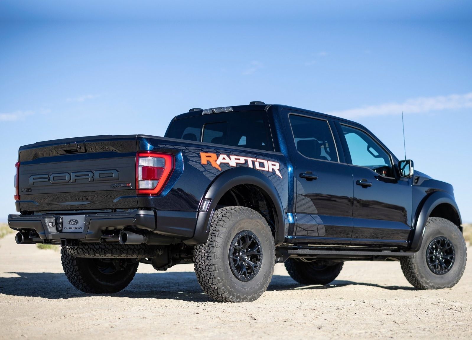 Ford F-150 Raptor R 2023 Black Desert