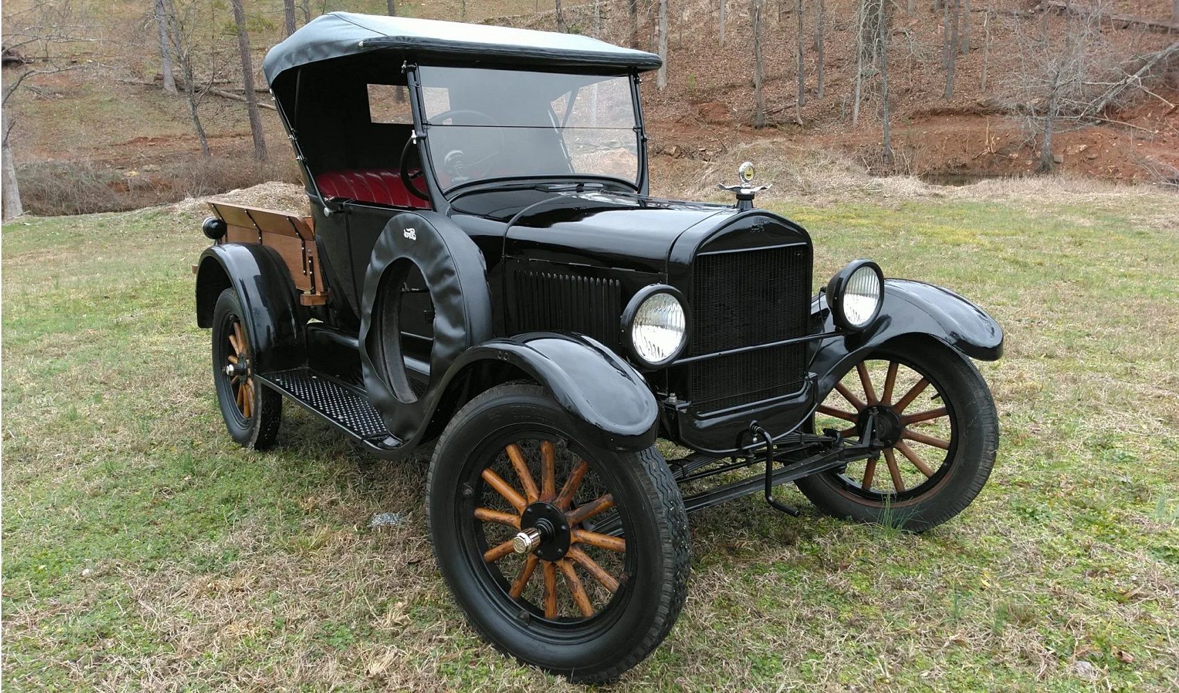Ford Model T Pickup - Front