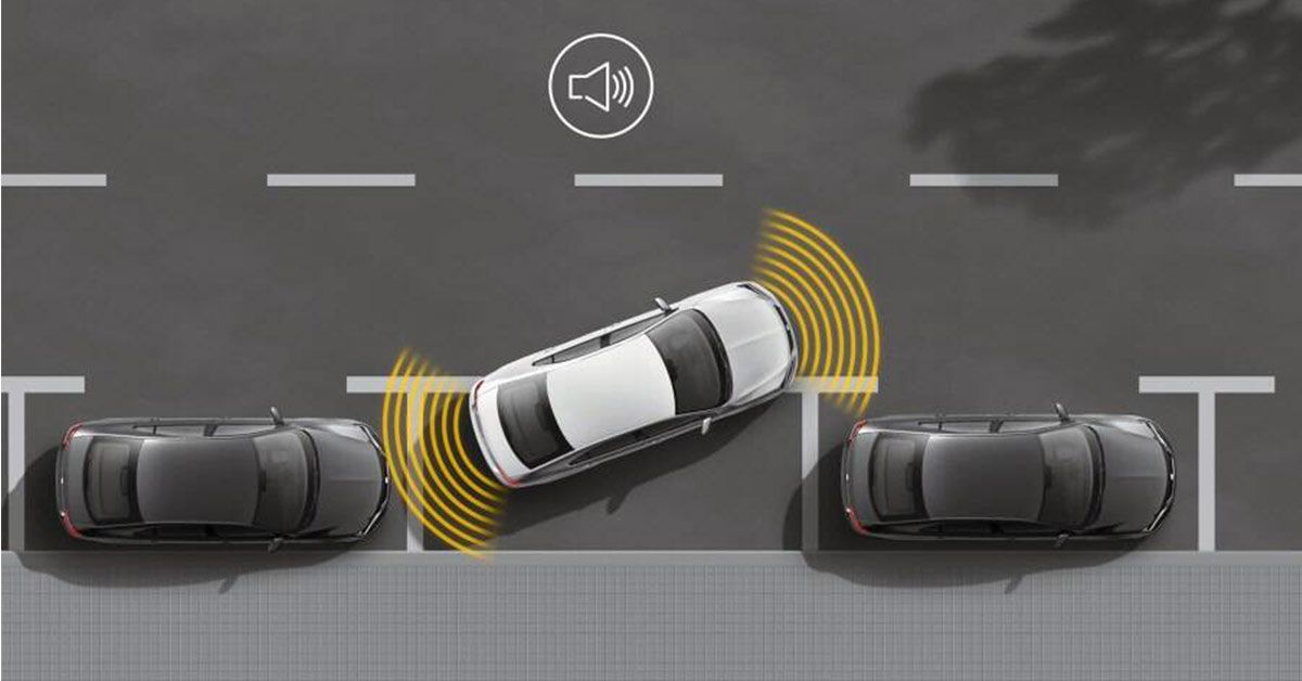 Front-And-Rear-Parking-Sensors-In-Actiom