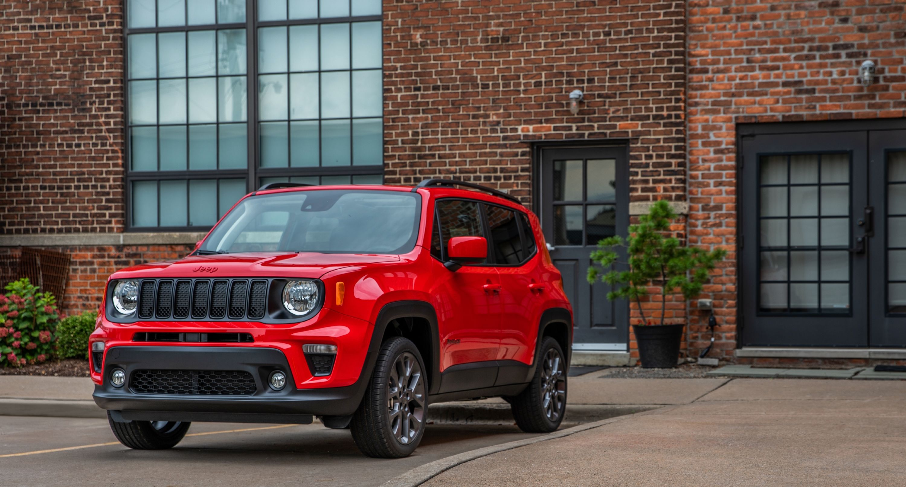 2023 Jeep Renegade Front Quarter View RED Edition Left Side