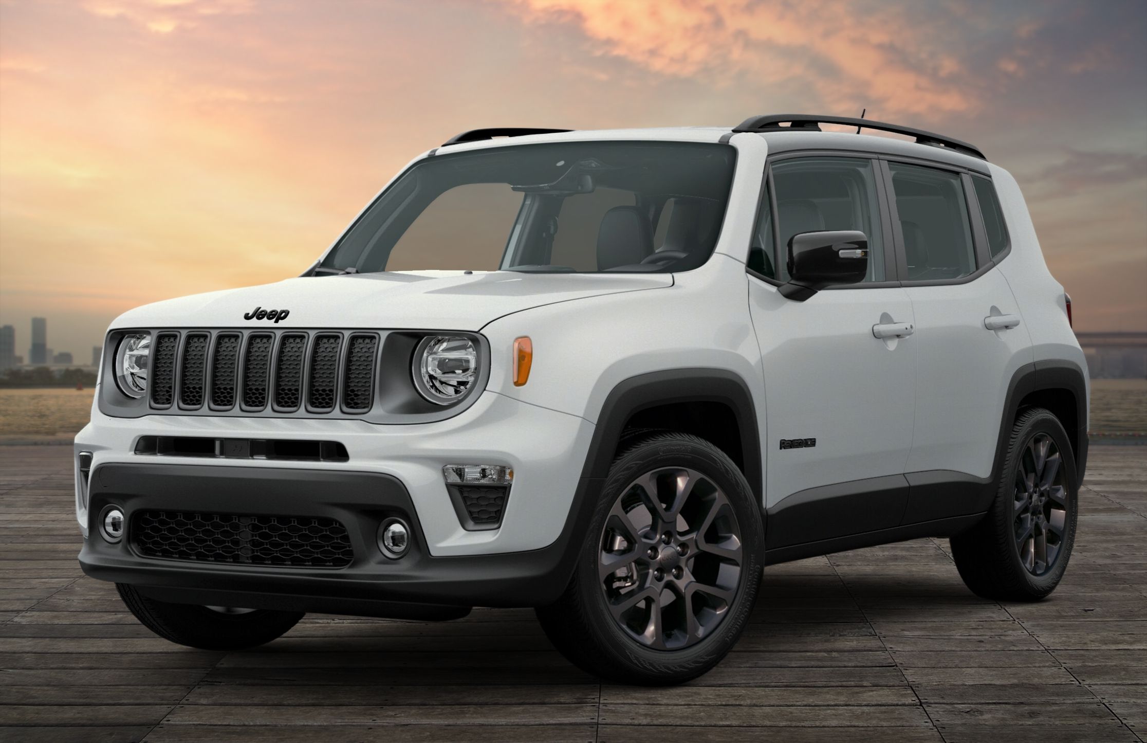 2023 Jeep Renegade Front Quarter View High Altitude