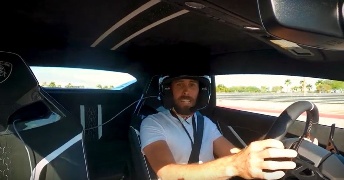 See What HotCars Thinks Of The Last New V10-Powered Lamborghini: The ...