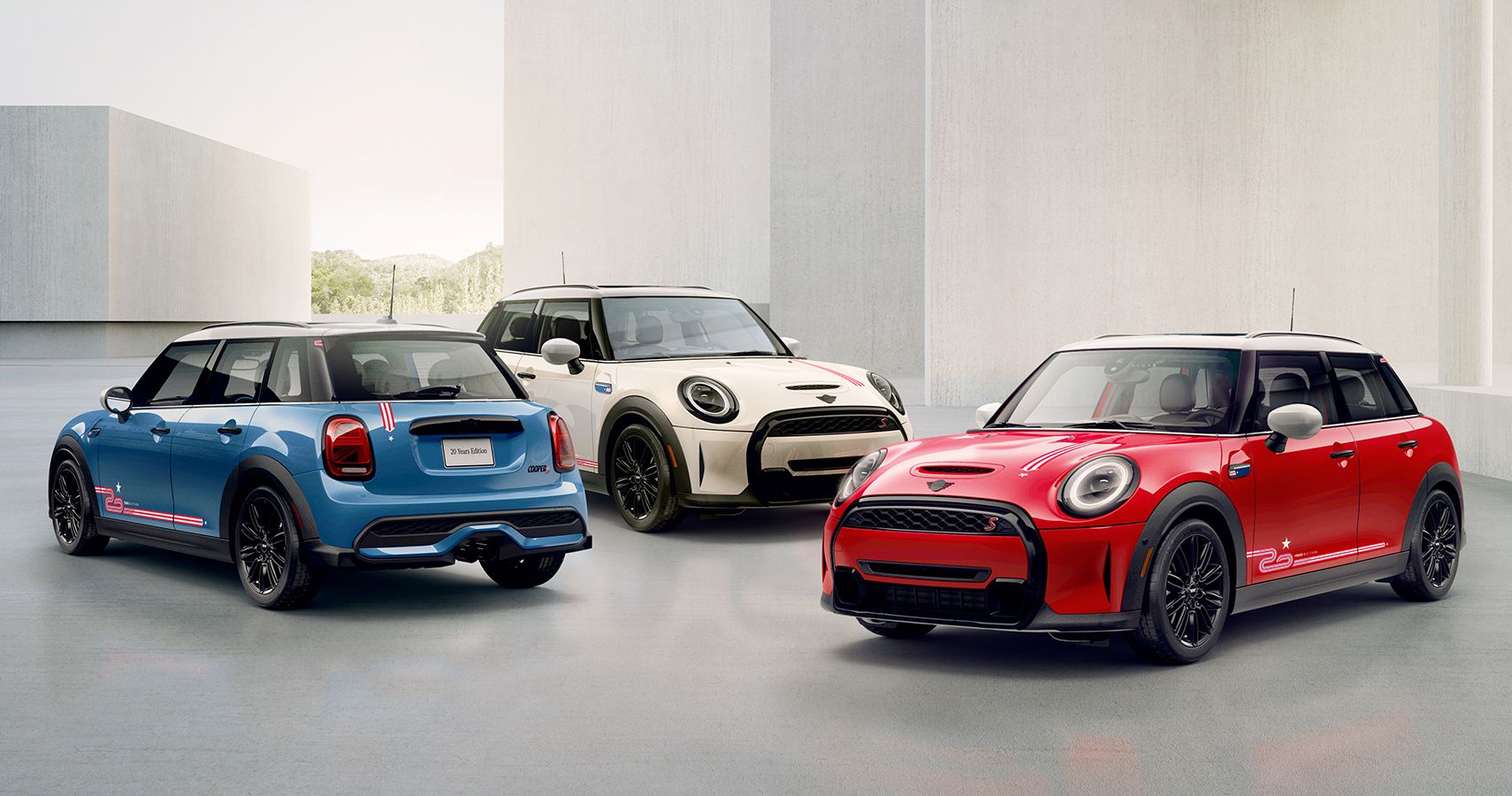 Driving The Mini eMastered, The Ultimate Eye Candy City Car