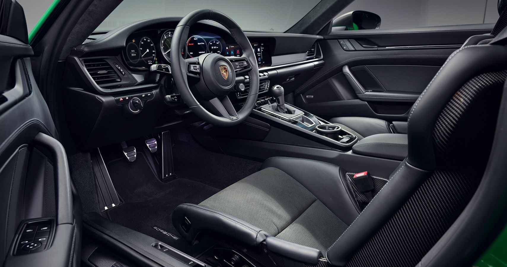 Porsche 911 Carrera T  interior cabin