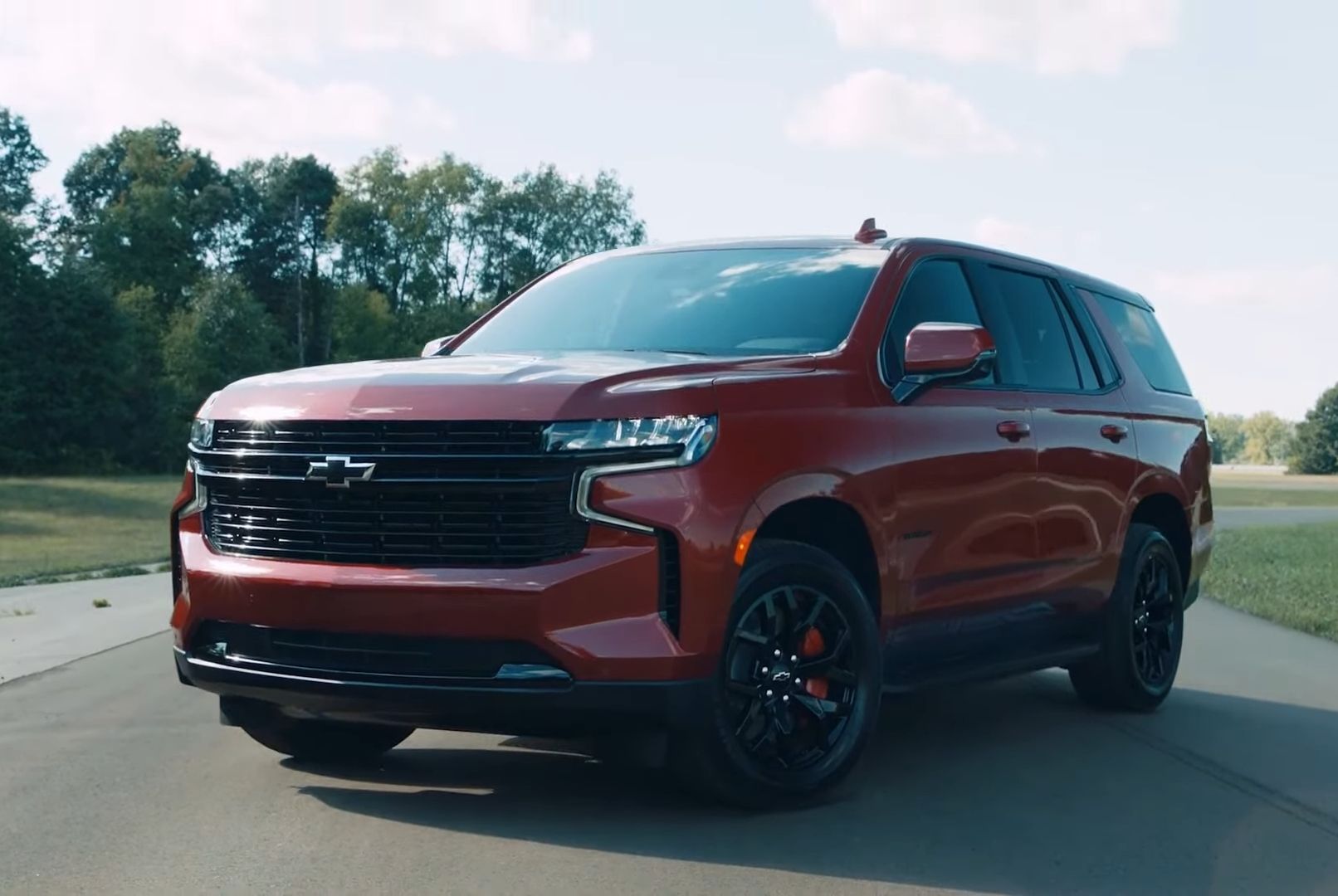 2023 Chevrolet Tahoe - Front Quarter