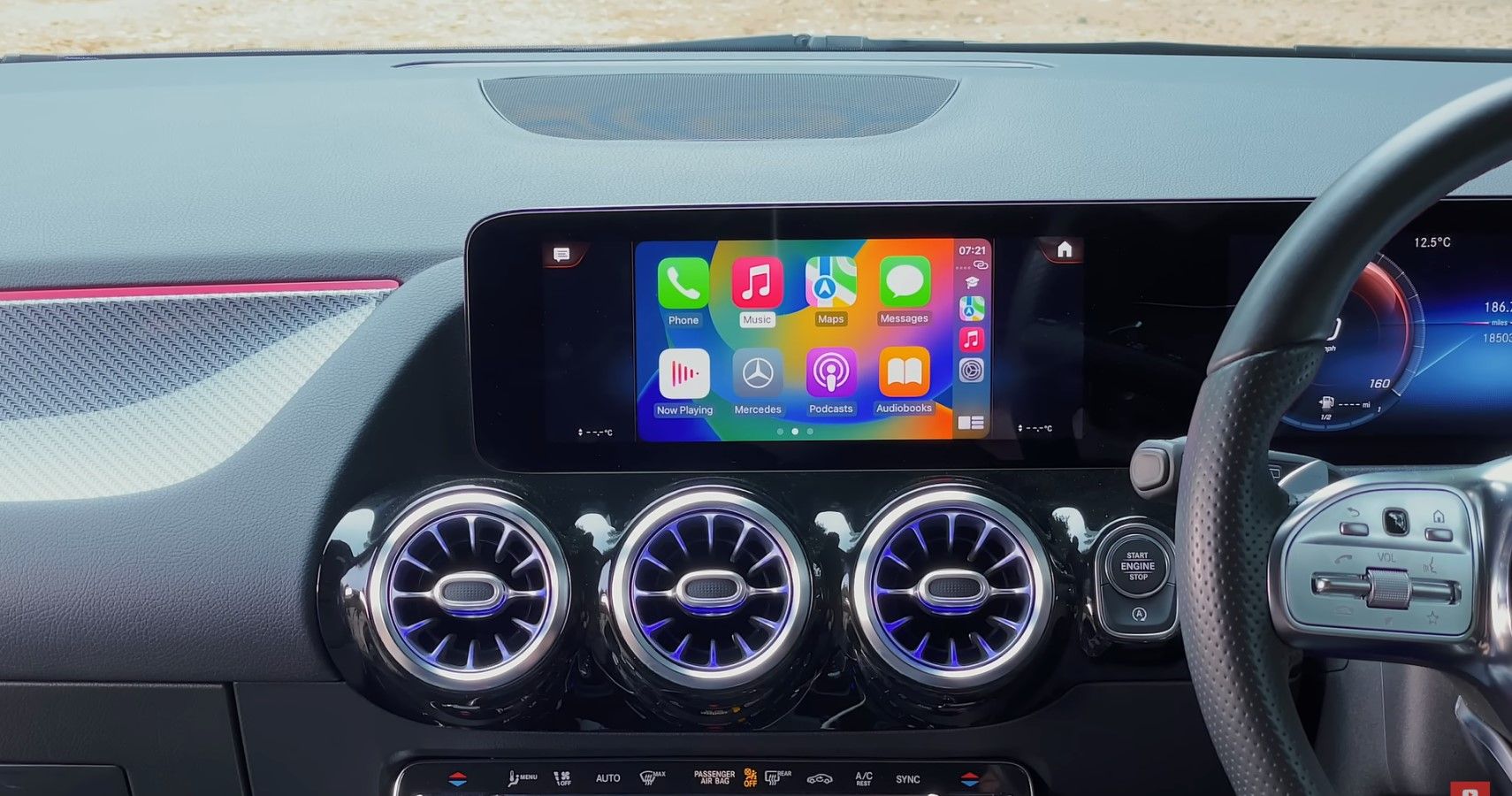 Apple CarPlay Can Now Do Some Amazing Things With iOS 16