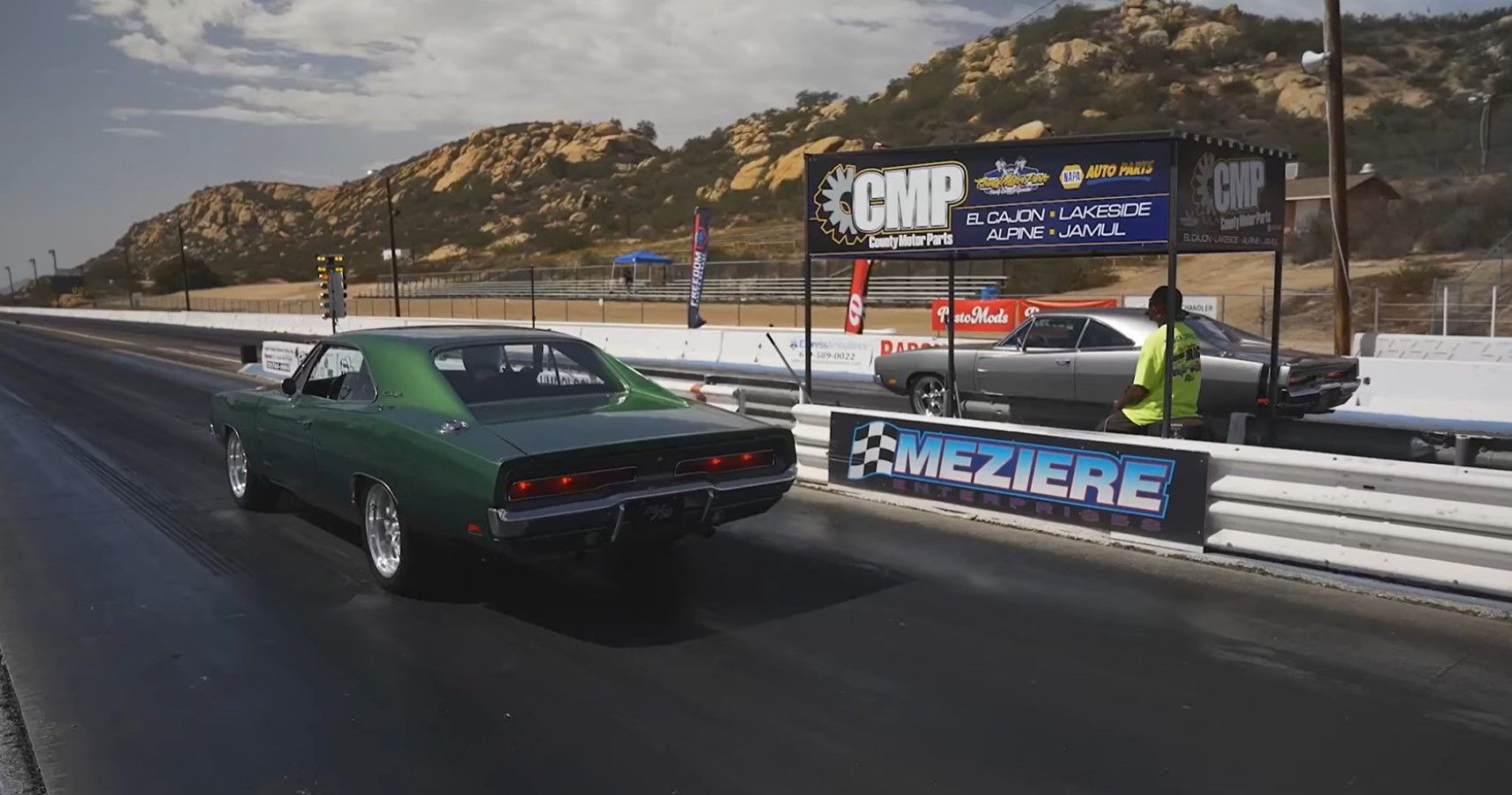 1969 Dodger Chargers drag race