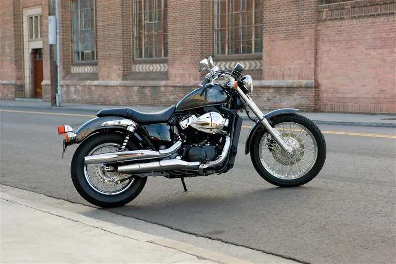 honda-shadow-750-rs-vt750rs-cruiser-motorcycle-review-specs