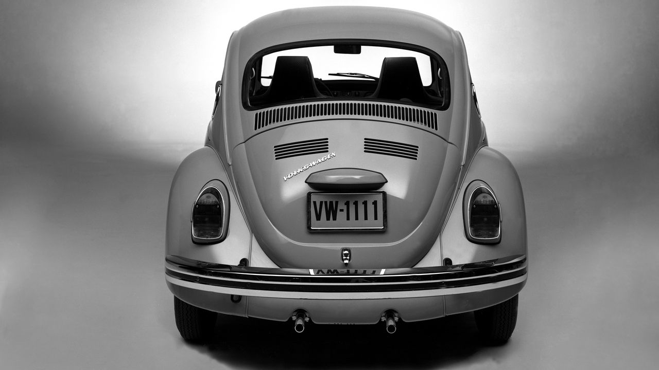 volkswagen_beetle_1968_rear