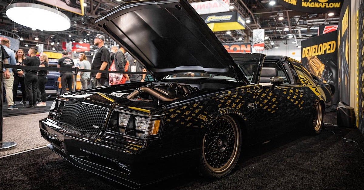 Kevin Hart Unveils Dark Knight Buick Grand National