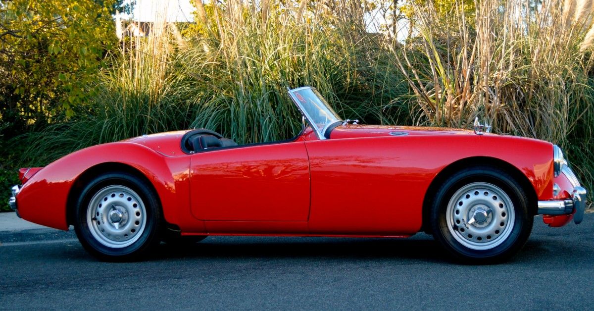 A Detailed Look Back At The Mg Mga Twin Cam