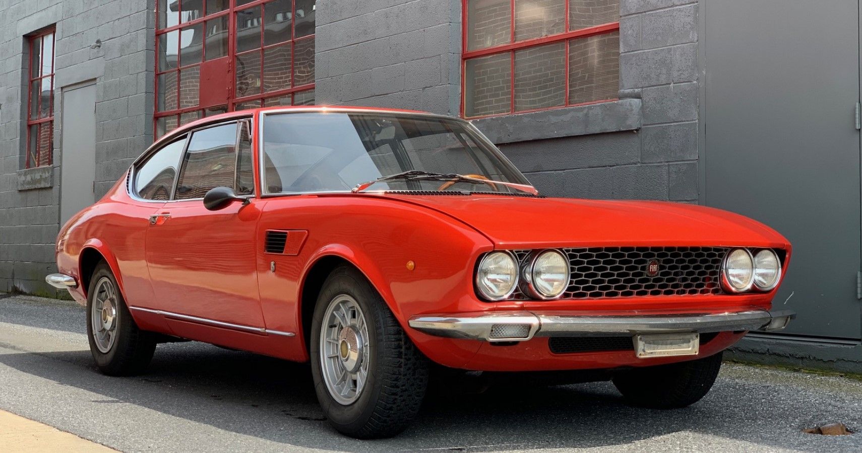 Fiat Dino Coupe in red hd sportscar view