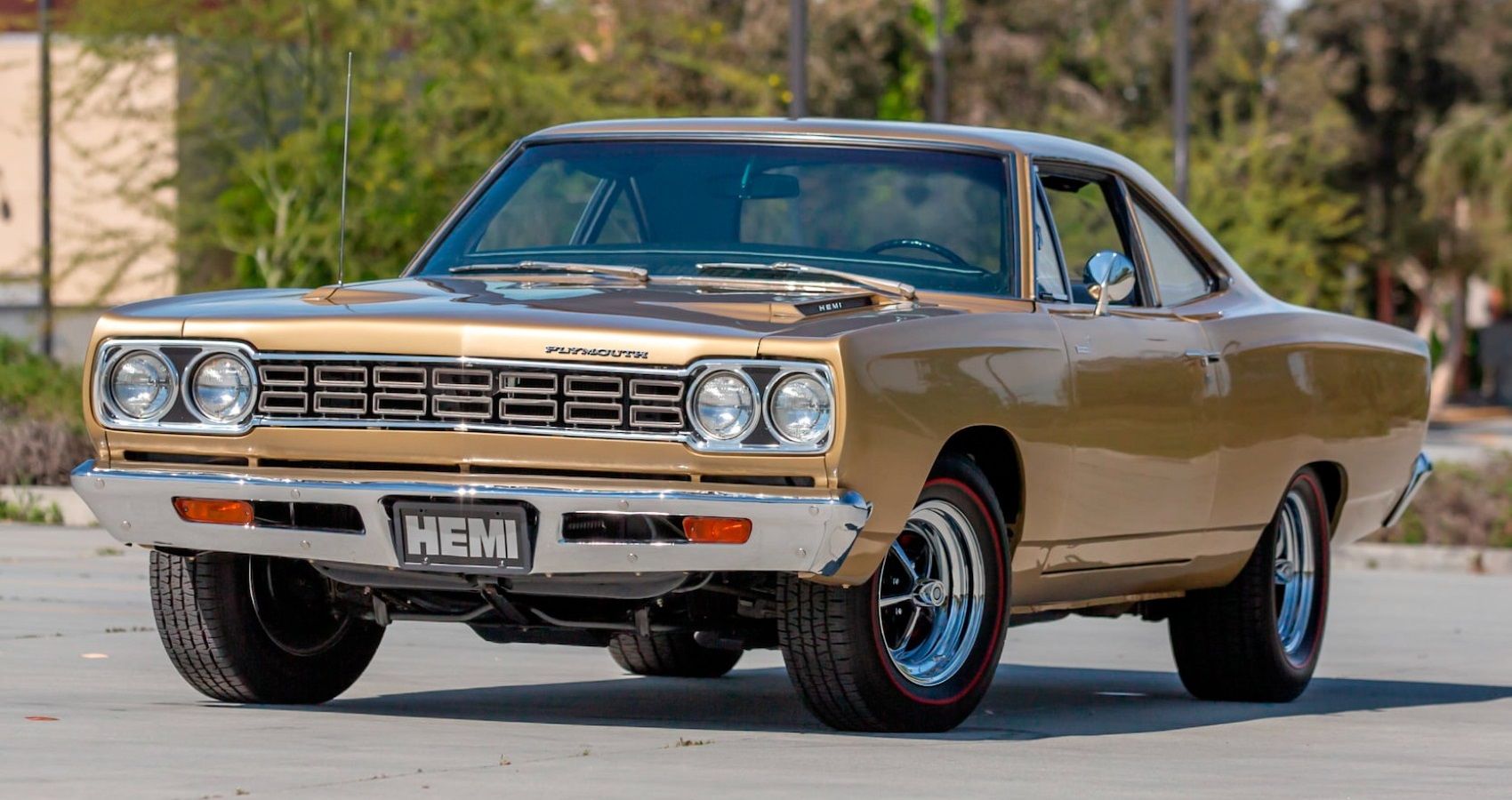 1968 Plymouth Hemi Road Runner Gold