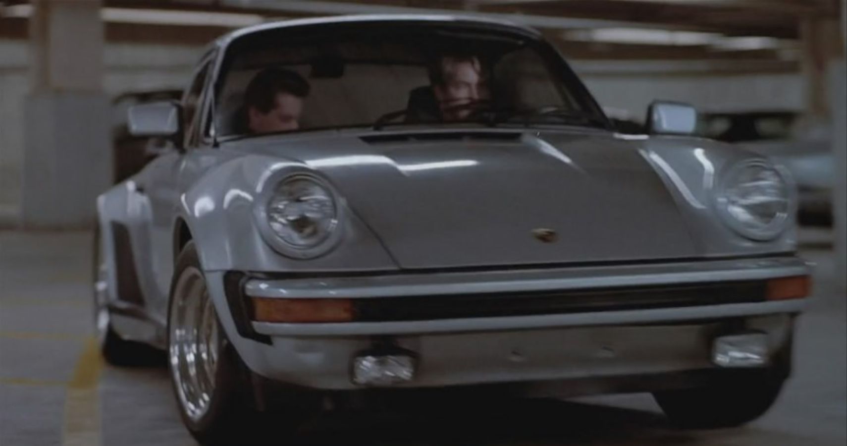 No Man's Land' 1987 Movie Review: Watch Charlie Sheen Steal Air-Cooled  Porsches in '80s LA