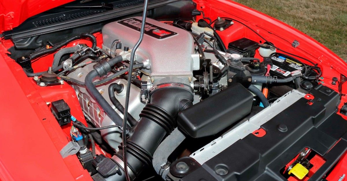 2000 SVT Ford Mustang Cobra R engine