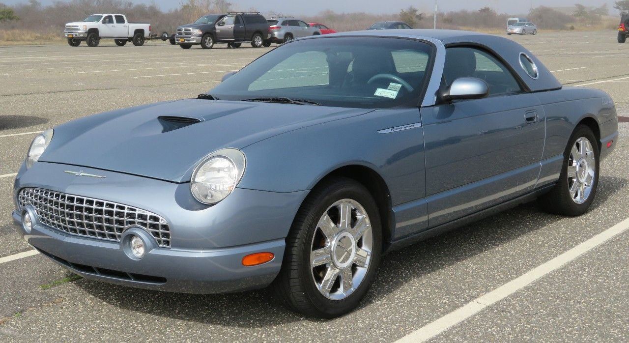 2005_Ford_Thunderbird_Hardtop