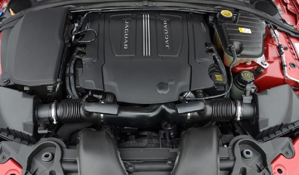 2015 Jaguar XF Supercharged Engine Bay