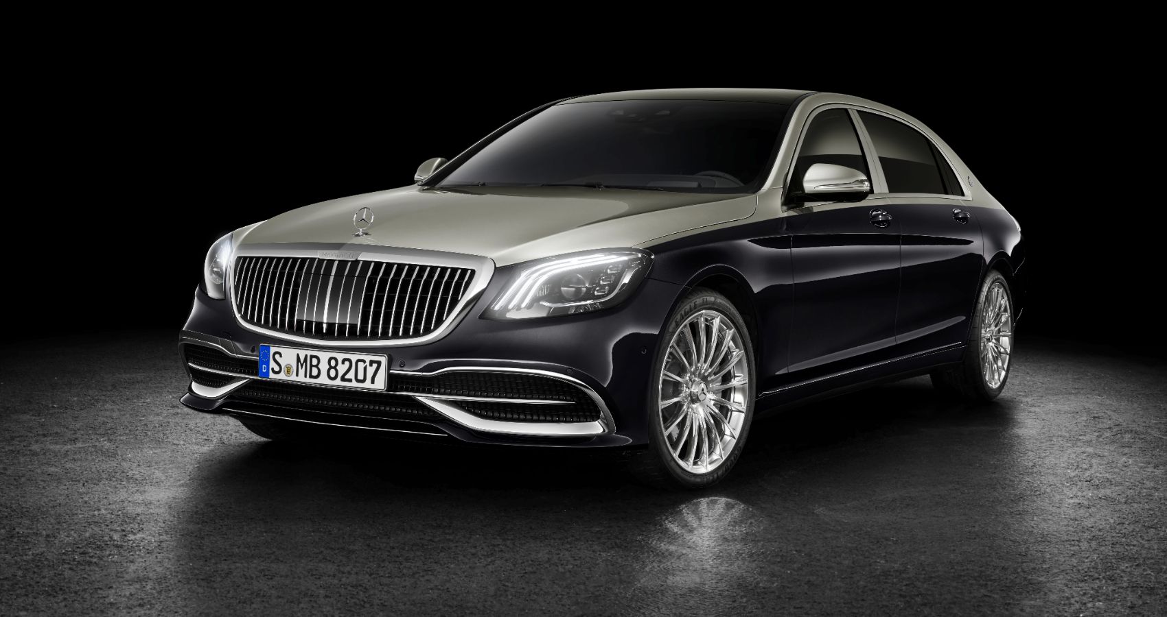 2020-mercedes-maybach-s650-exterior-front-angle