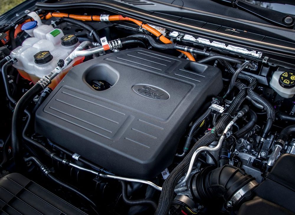 Двигатель Ford Kuga 2023 года выпуска
