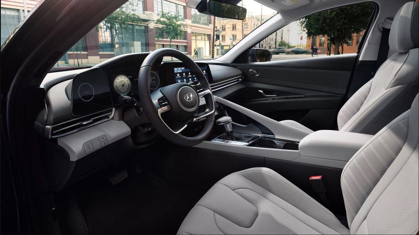 2022-elantra leather wrapped steering wheel