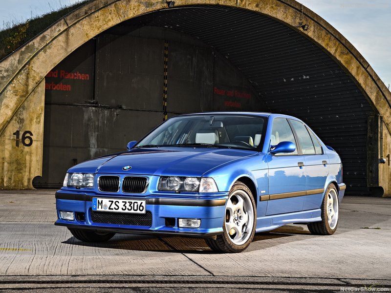 BMW-M3_Sedan-1995-800-01