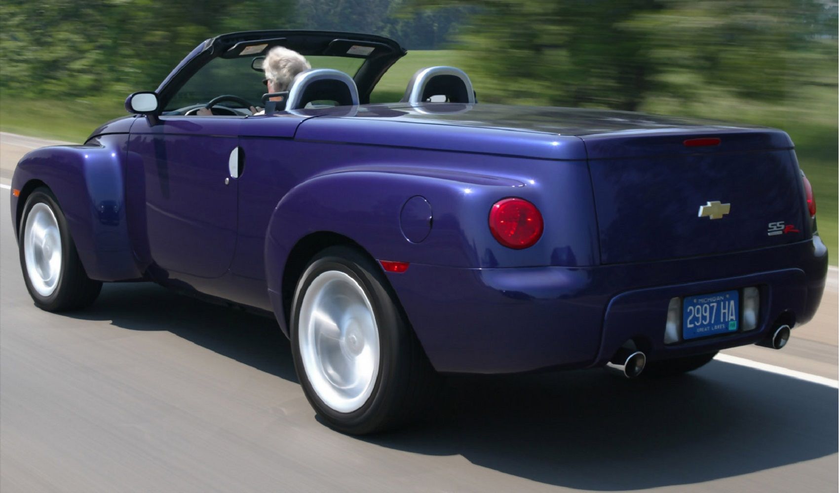 10 Things We Actually Like About The Chevrolet SSR