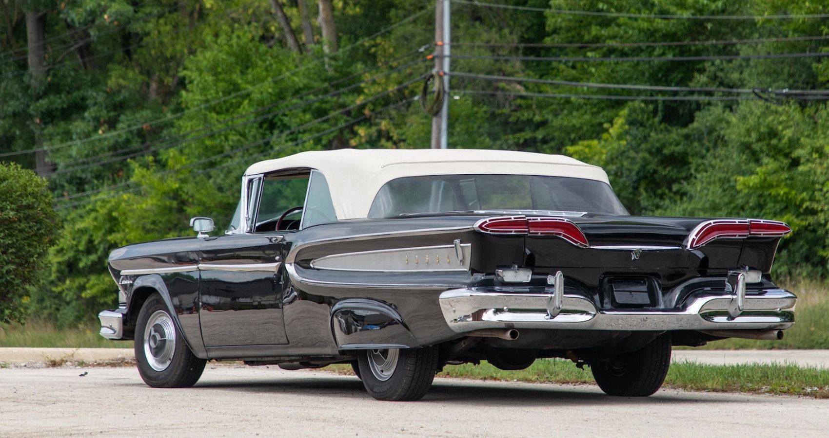 10 Times American Car Manufacturers Tried To Change The Game... And ...