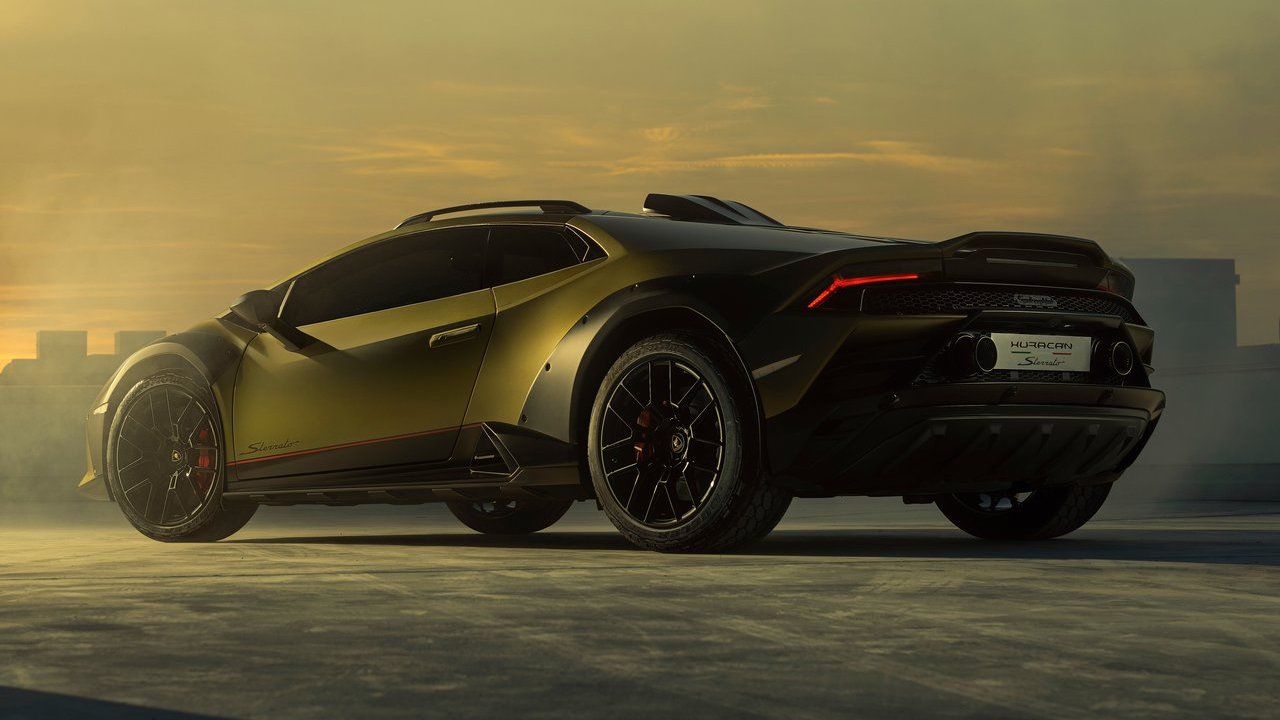Lamborghini-Huracan_Sterrato-2024 Rear