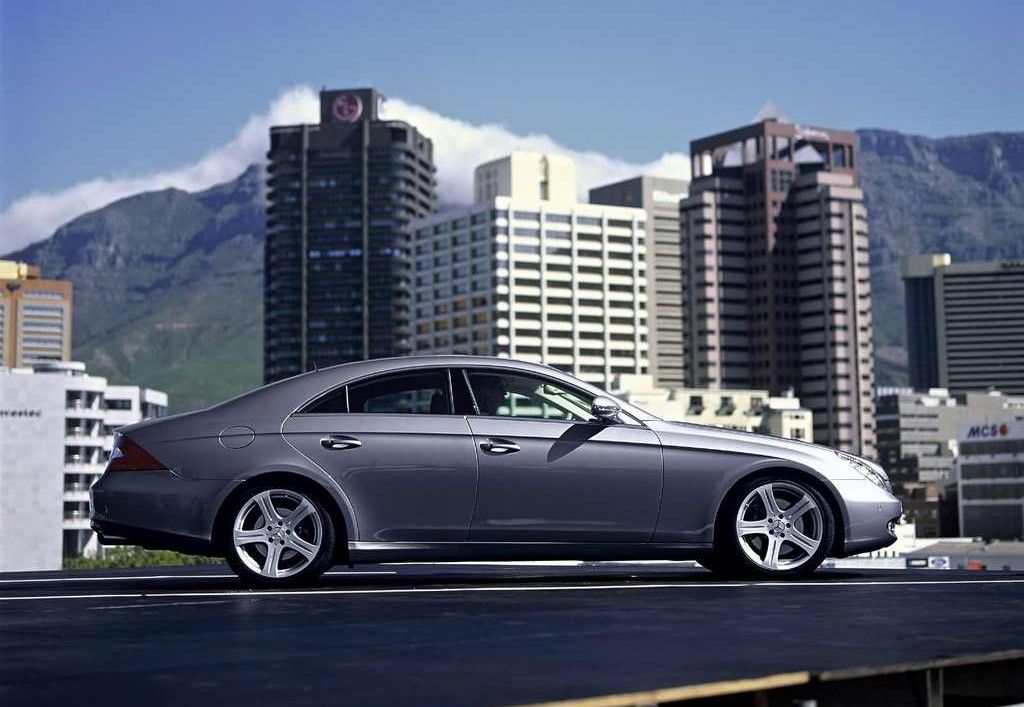 Mercedes-Benz-CLS500