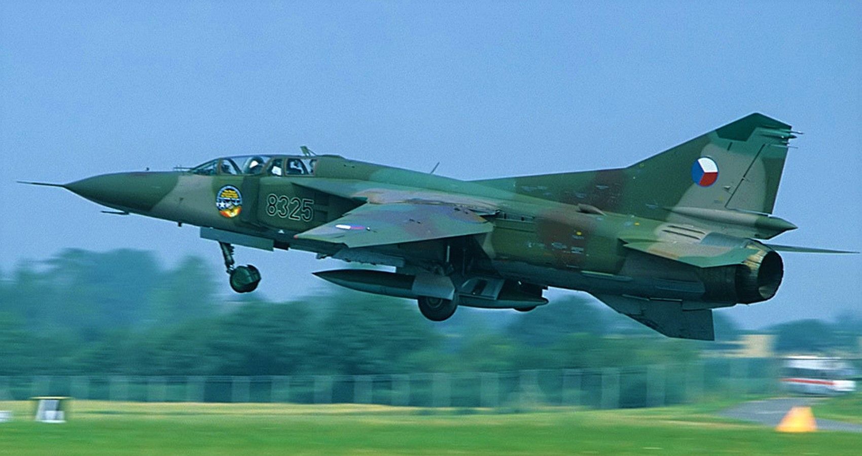 Mig-23 - Side