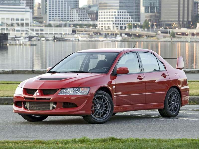 Mitsubishi-Lancer_Evolution_VIII_MR-2005-800-01