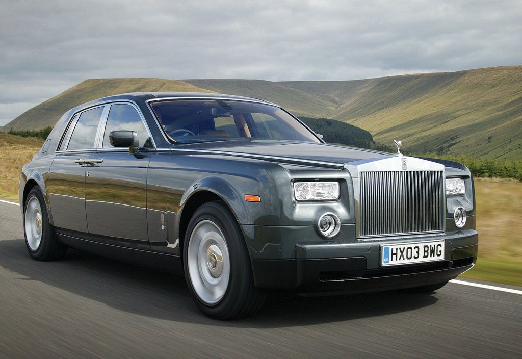 Rolls-Royce-Phantom-2003