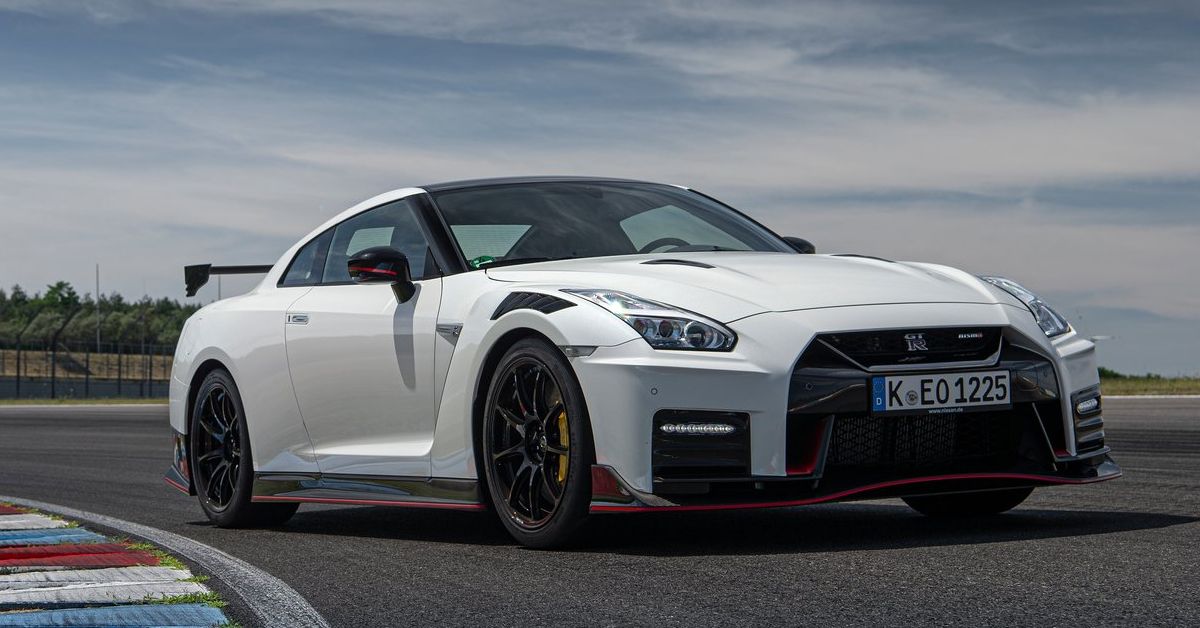 White 2022 Nissan GT-R Nismo 