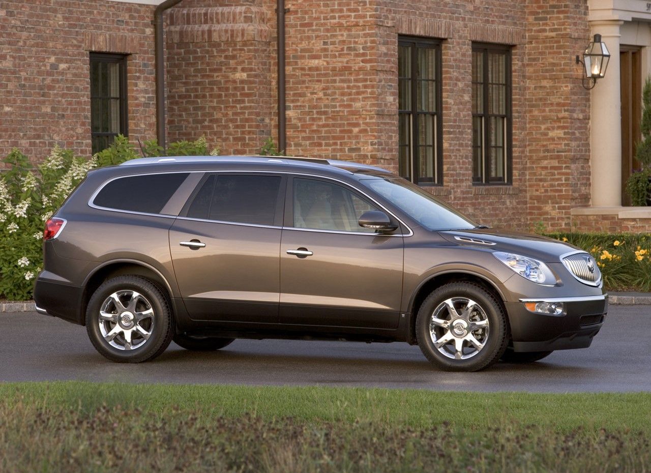 Here's Why The 2008 Model Year Buick Enclave Should Be Avoided Like The ...