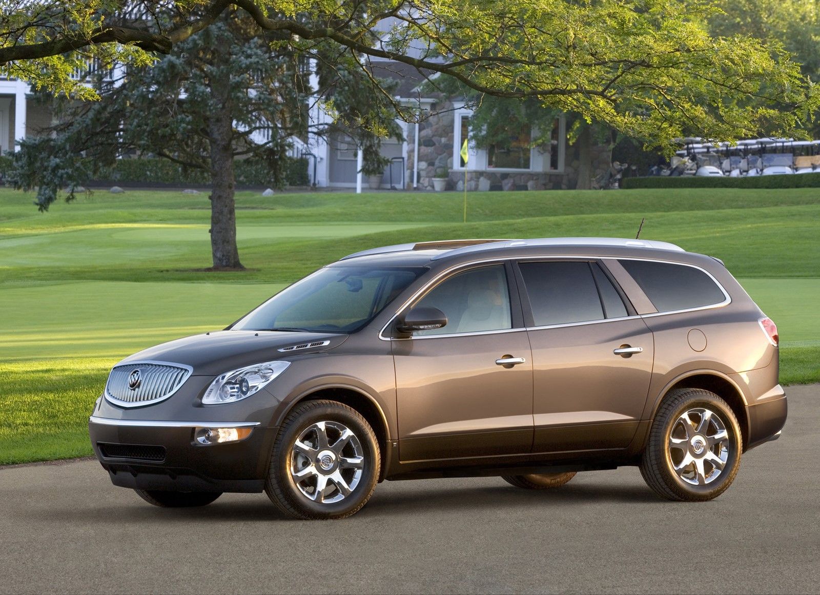 Here's Why The 2008 Model Year Buick Enclave Should Be Avoided Like The 