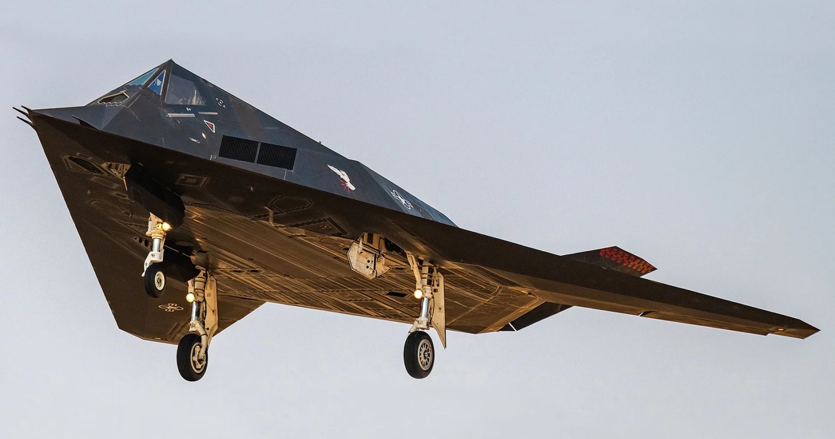 The Ultimate Comparison Between The F-35 and F-22 Jet Fighters | Flipboard