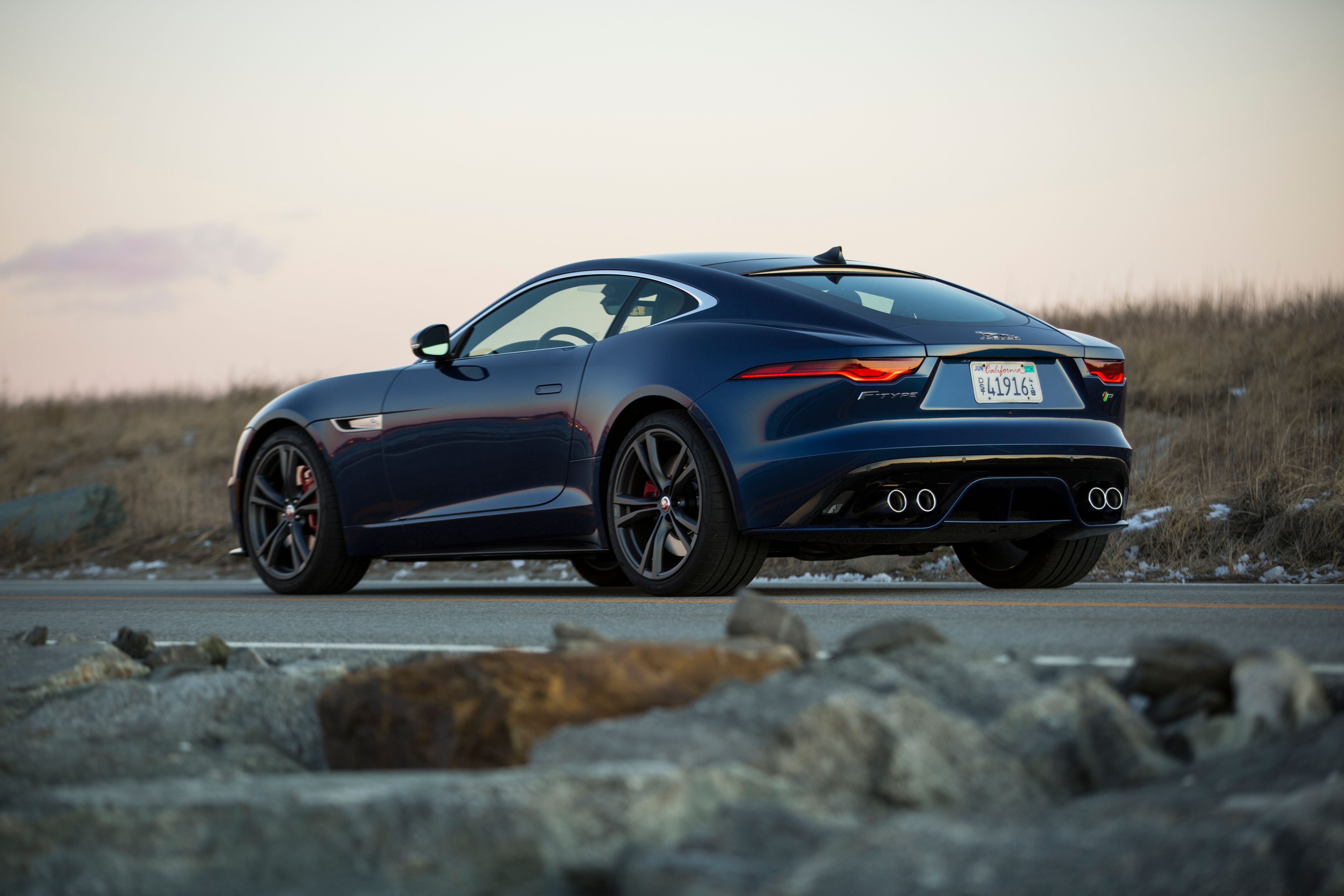 jaguar f-type coupe reqar 3/4 view