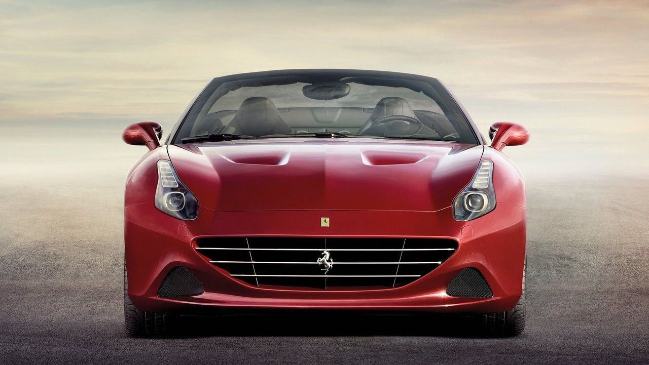 Ferrari-California_T-2015-Front