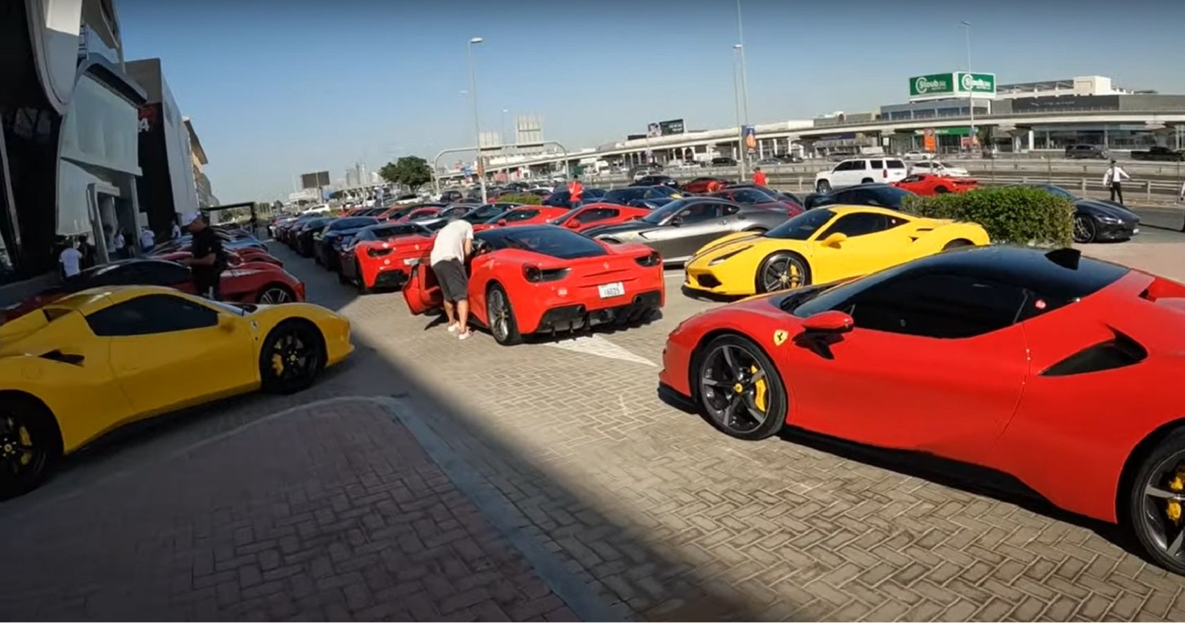 Ferraris meeting up in Dubai