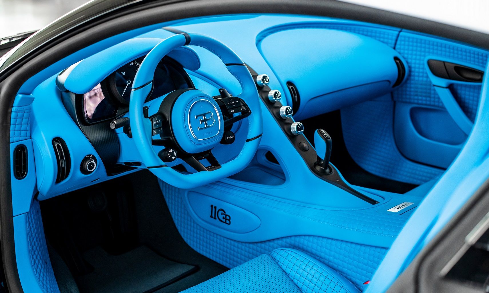 Imagen interior del Bugatti Late Centodieci