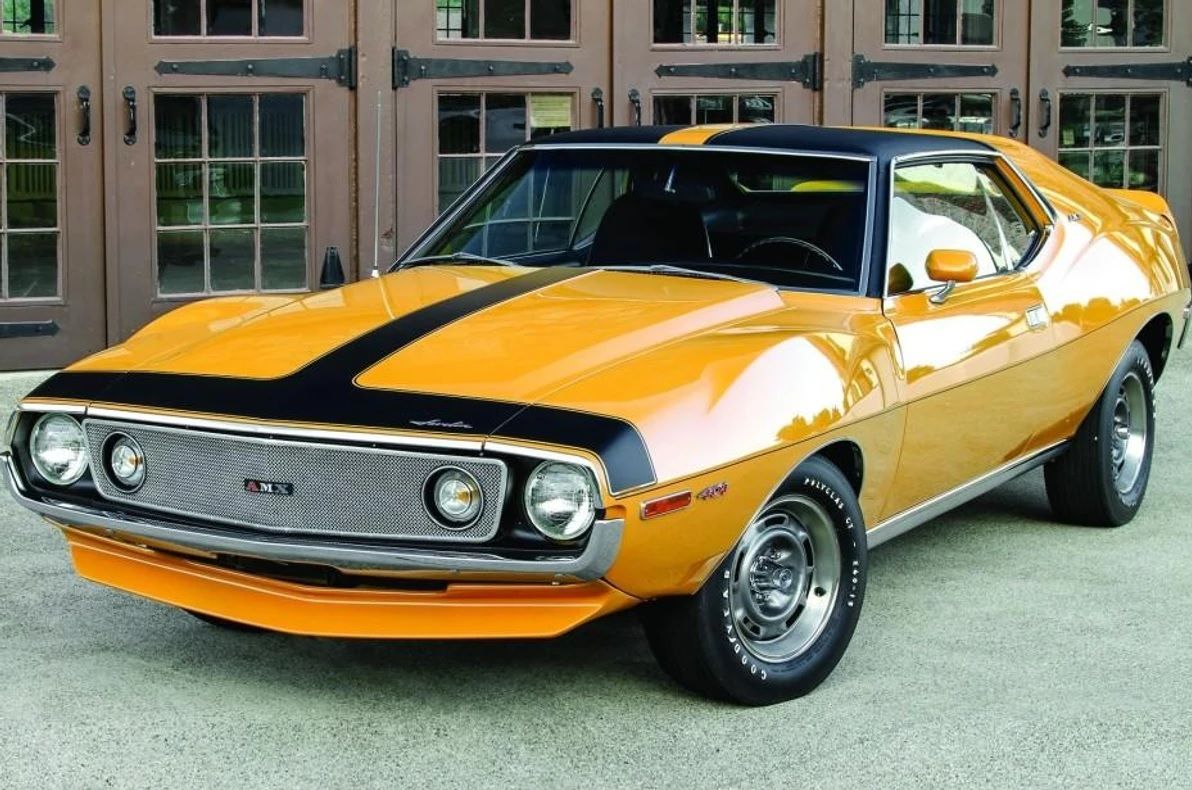 10 Reasons Why We Love The 1971 AMC Javelin AMX