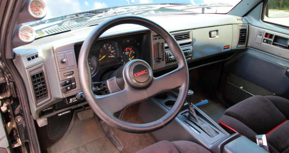 1991 GMC Syclone Interior