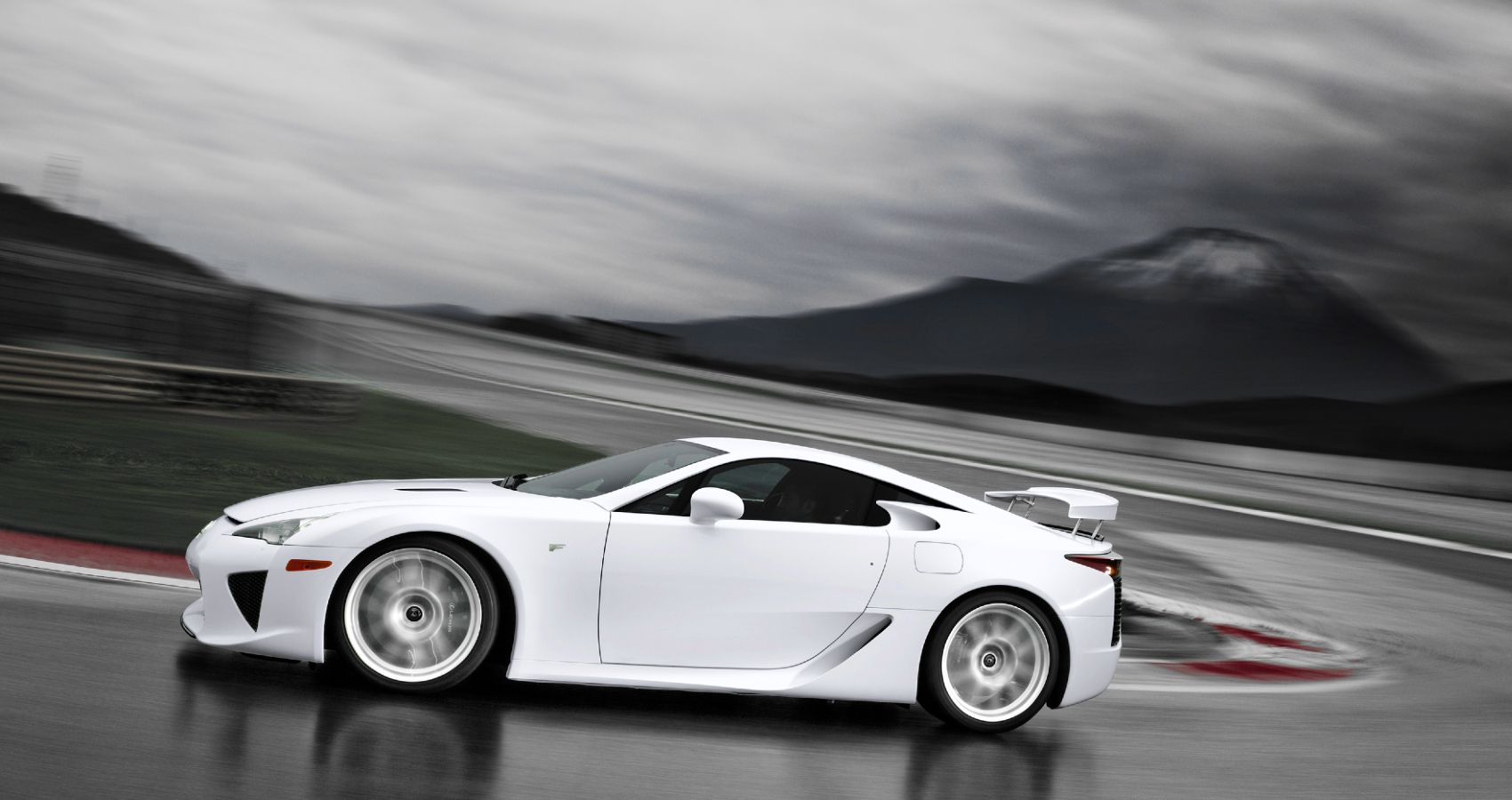 2012 Lexus LFA