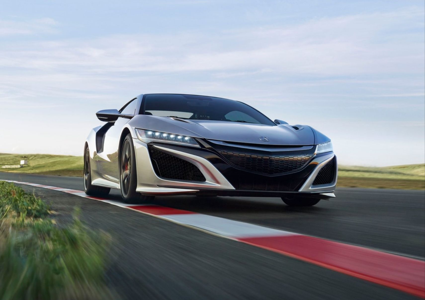 2020 Acura NSX Front Quarter View Silver
